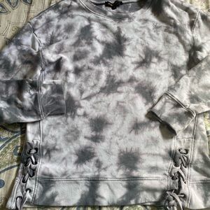 Trendy tie dye Madden Sweatshirt L